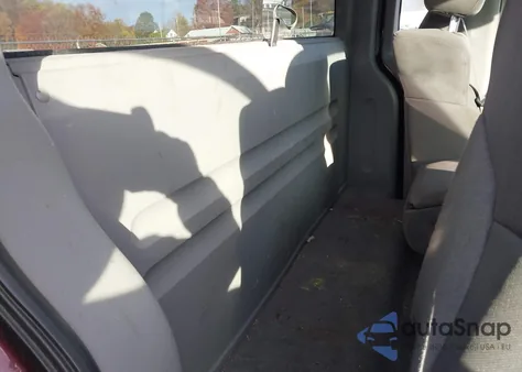 2004 Ford F-150 Stx/Xl/Xlt из США, поврежденный, VIN 1FTRF14W14NB04600